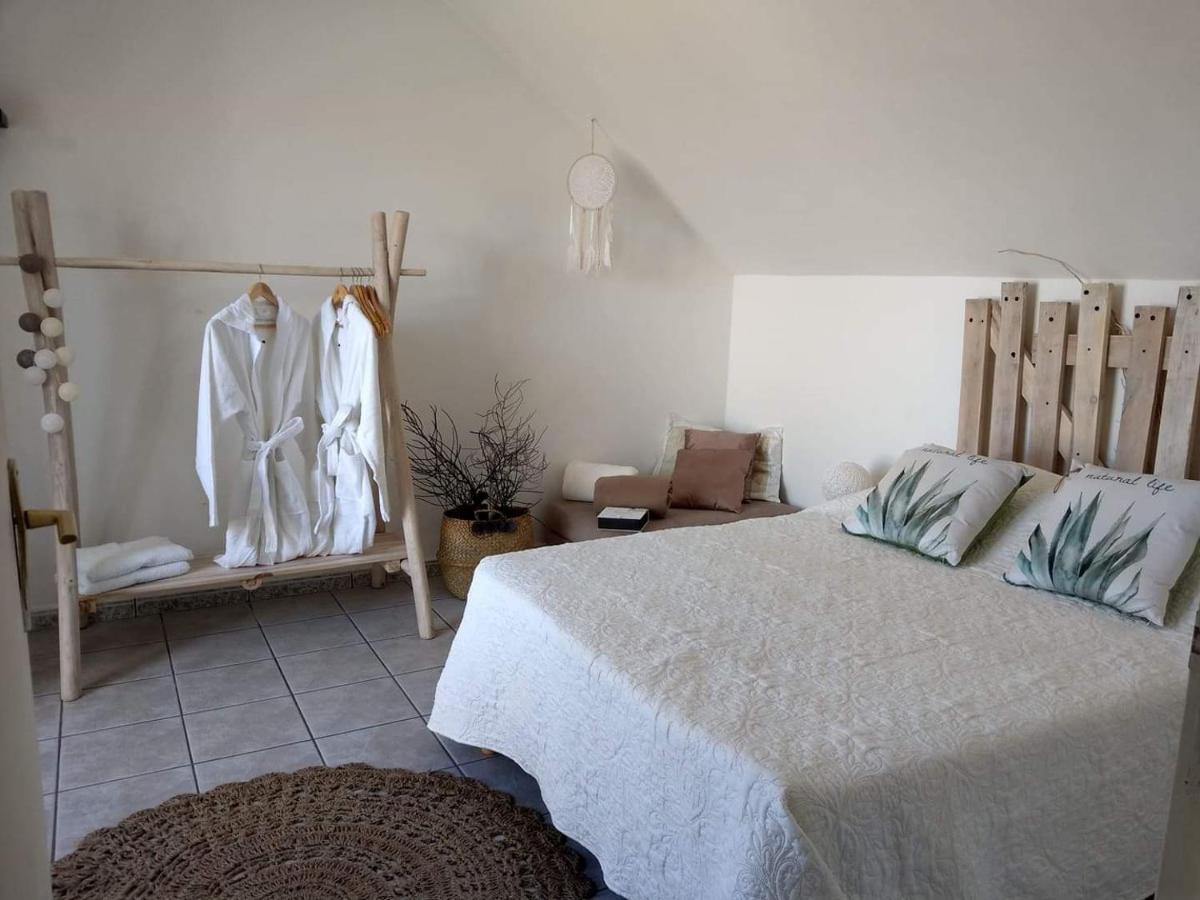 Hotel La Plaine-Itude & Spa Saint-Paul Esterno foto